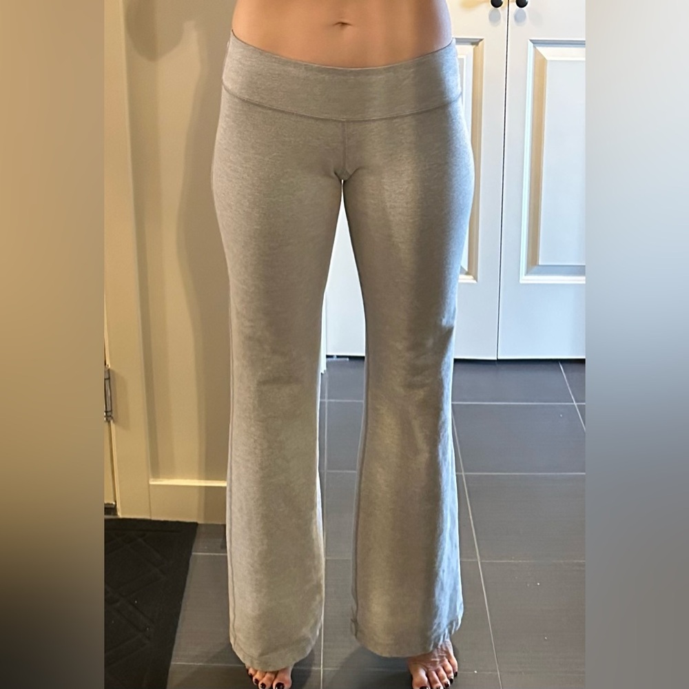Vintage Lululemon Gray, Low Rise, Flare, Light Weight Sweatpants